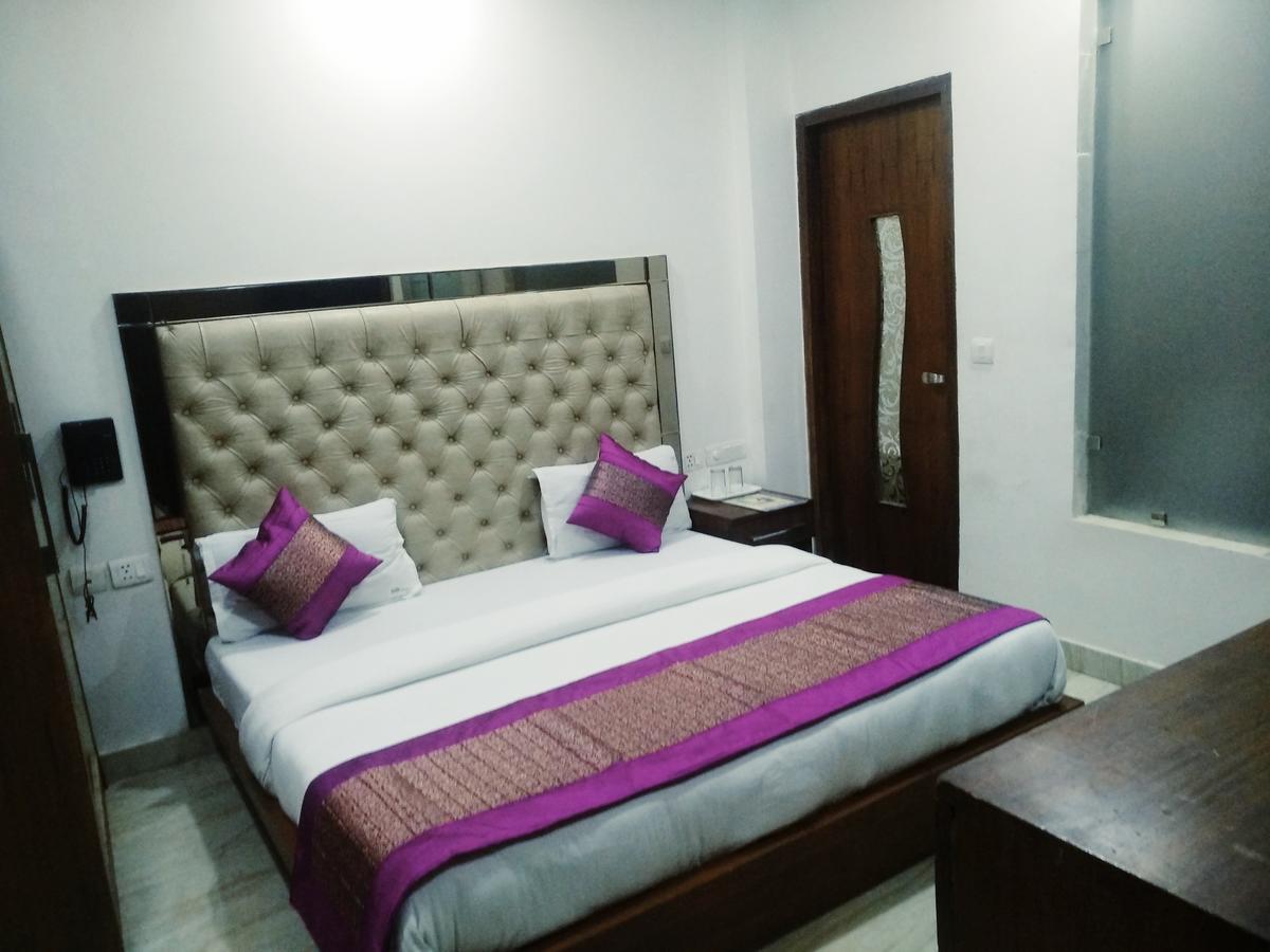 Adb Rooms Hotel Indo Continental New Delhi Exterior photo