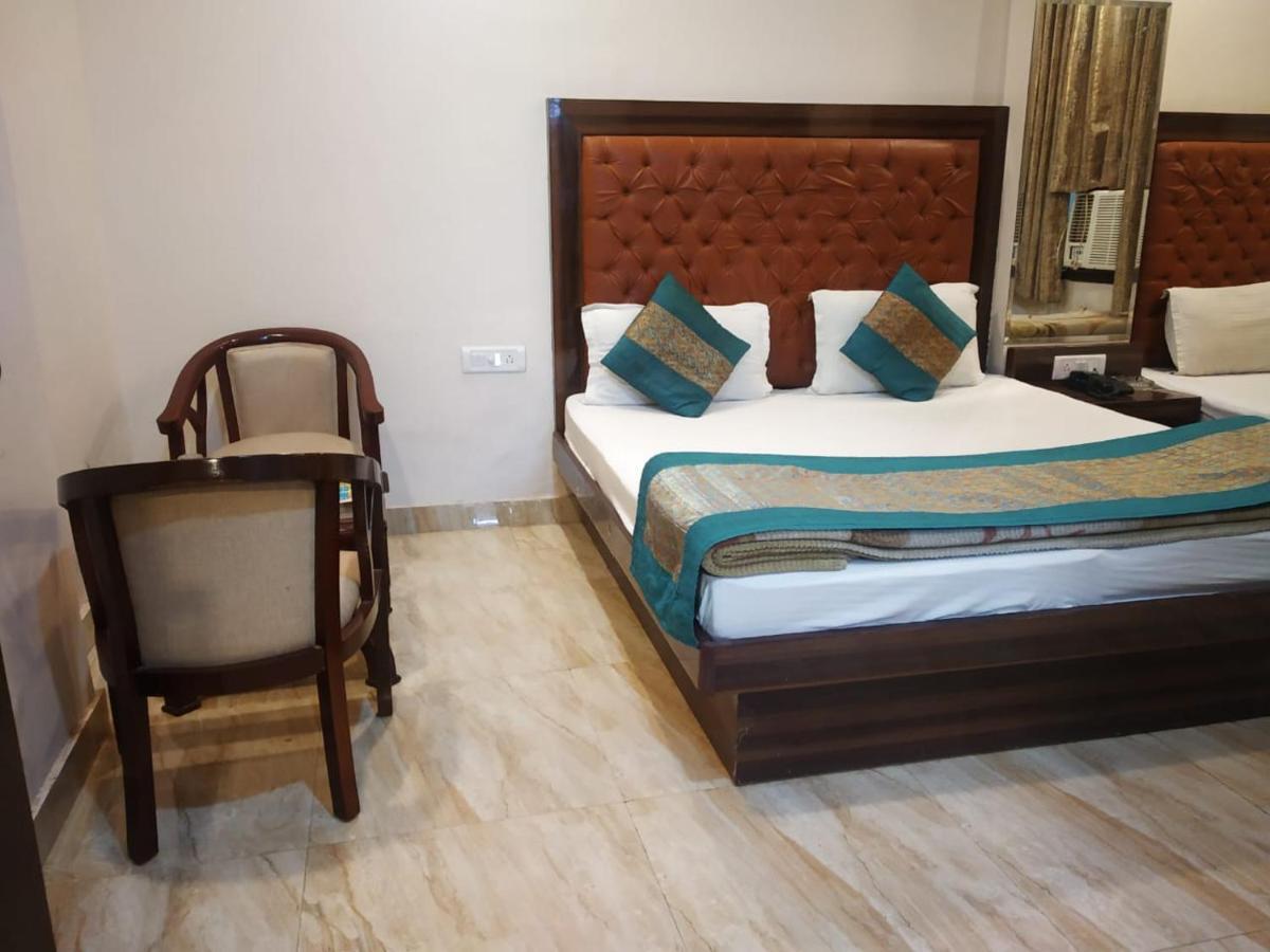 Adb Rooms Hotel Indo Continental New Delhi Exterior photo